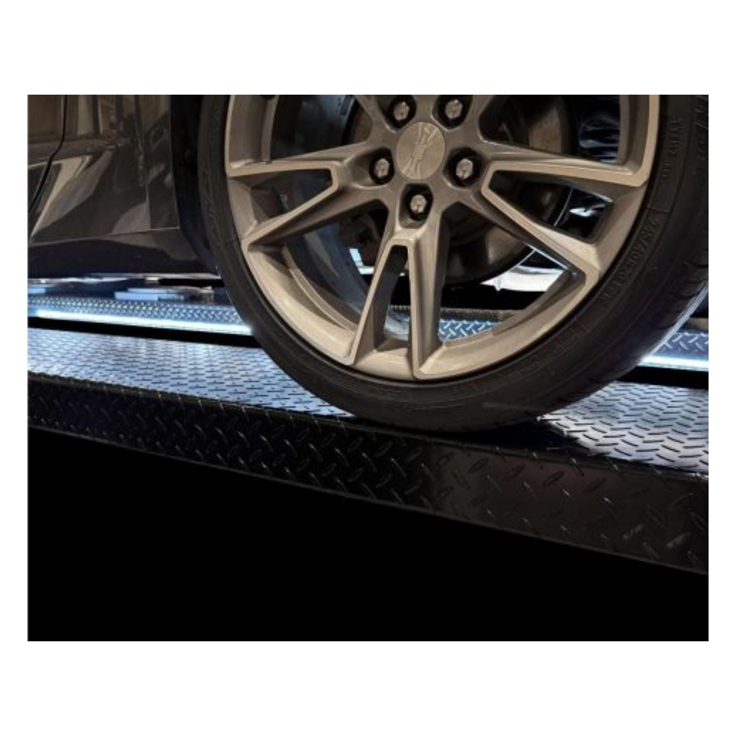 Atlas 4-Post Magnetic Lift Light, 13 ft #ATECED6561, AlamoEquipment.com