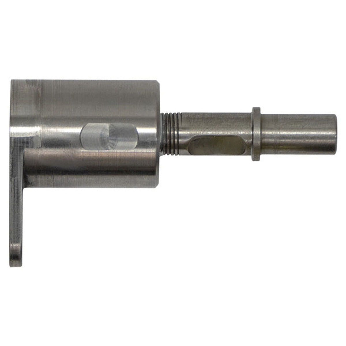 Flo-Dynamics TA200 Ford Female Adapter #40100113, AlamoEquipment.com