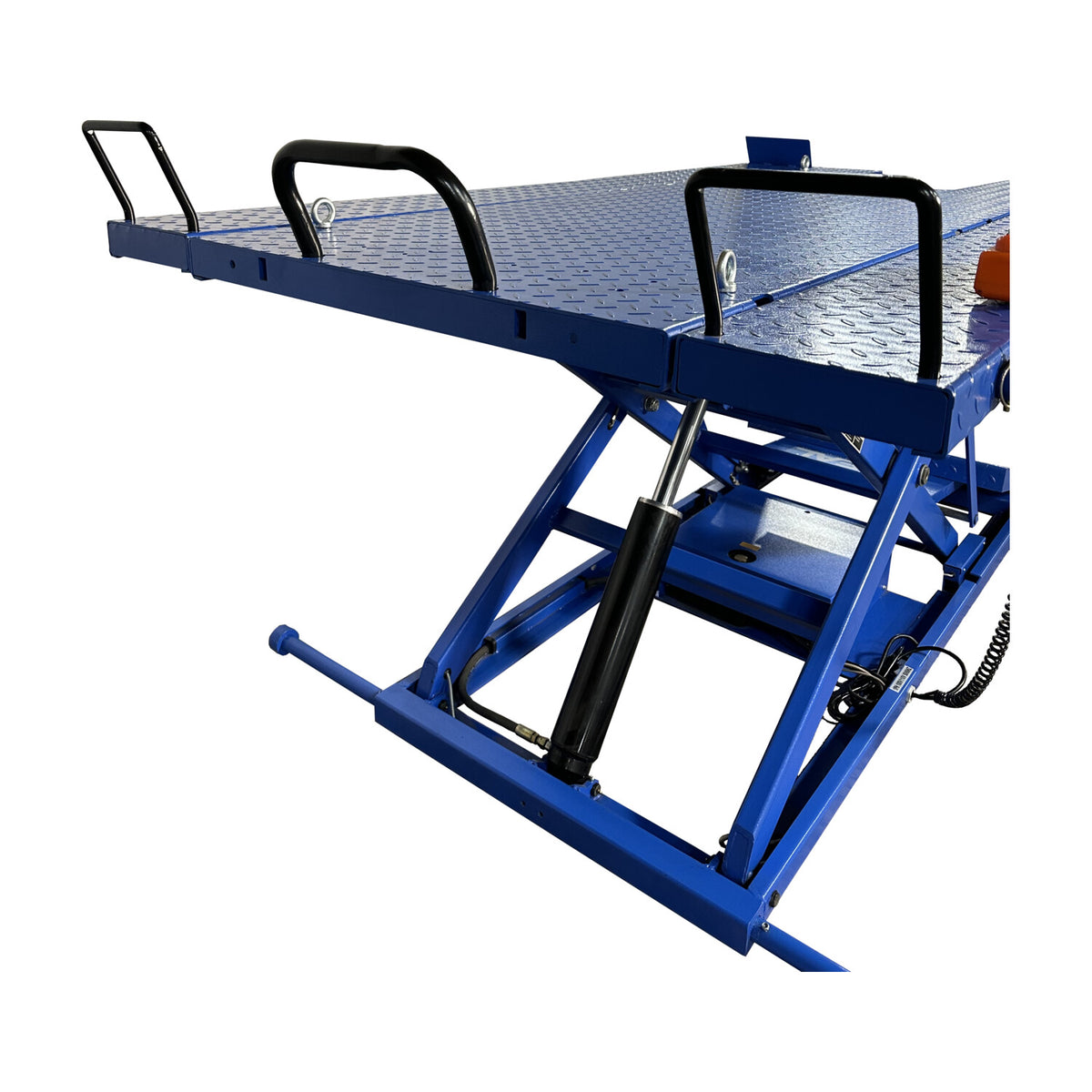 Tuxedo Elec-hydra ATV Lift w/Integrated Motor & Retracta #A-2200IEH-XR, AlamoEquipment.com