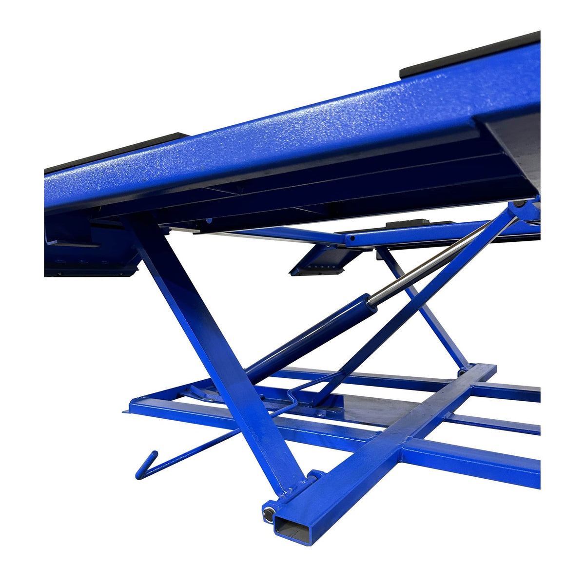 Tuxedo 6,000 lb Low-Rise Scissor Lift #LR-26-PAD, AlamoEquipment.com