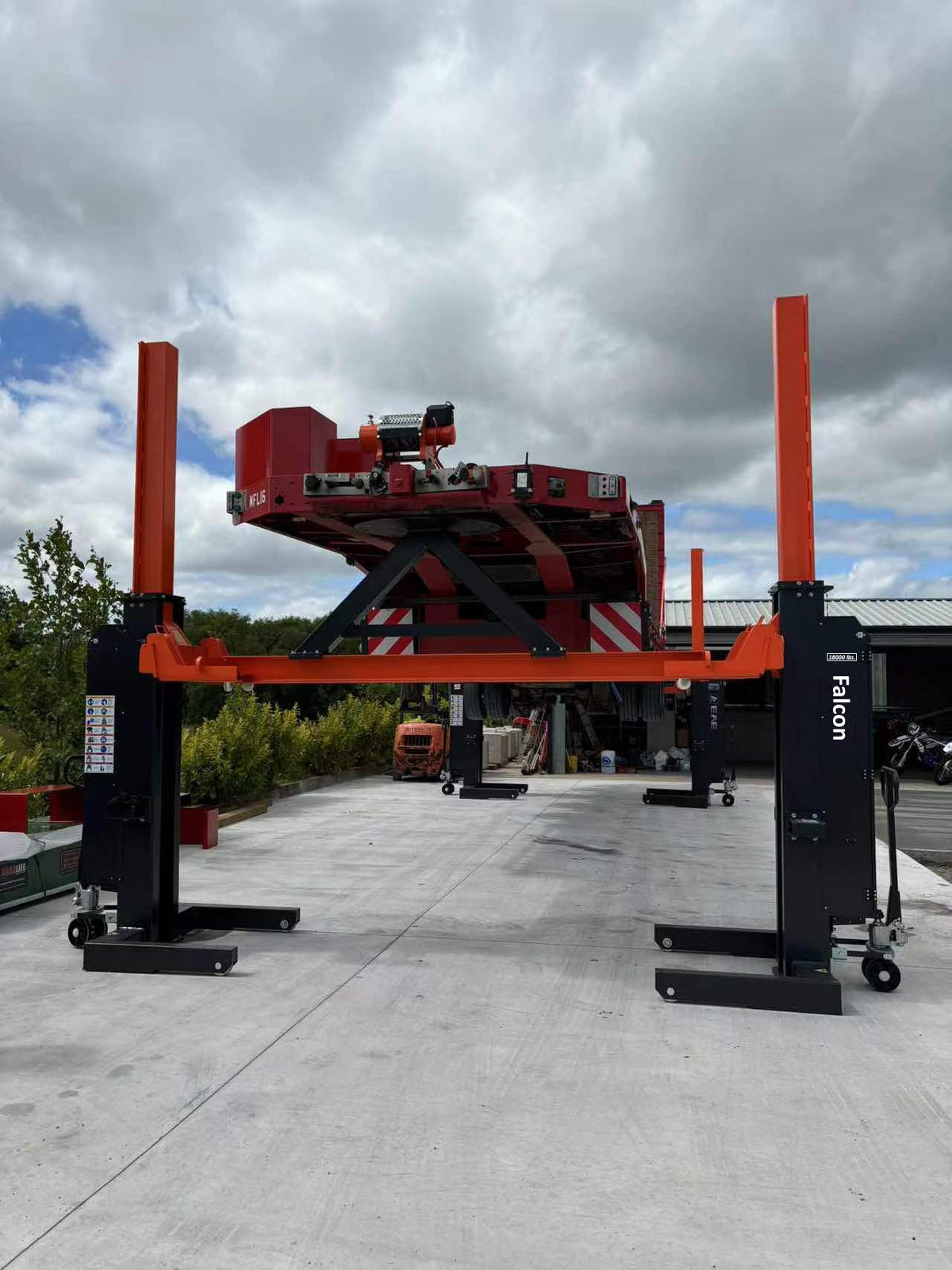 APlusLift Falcon 21800lb Mobile Column Lift #MCL-180, alamoequipment.com