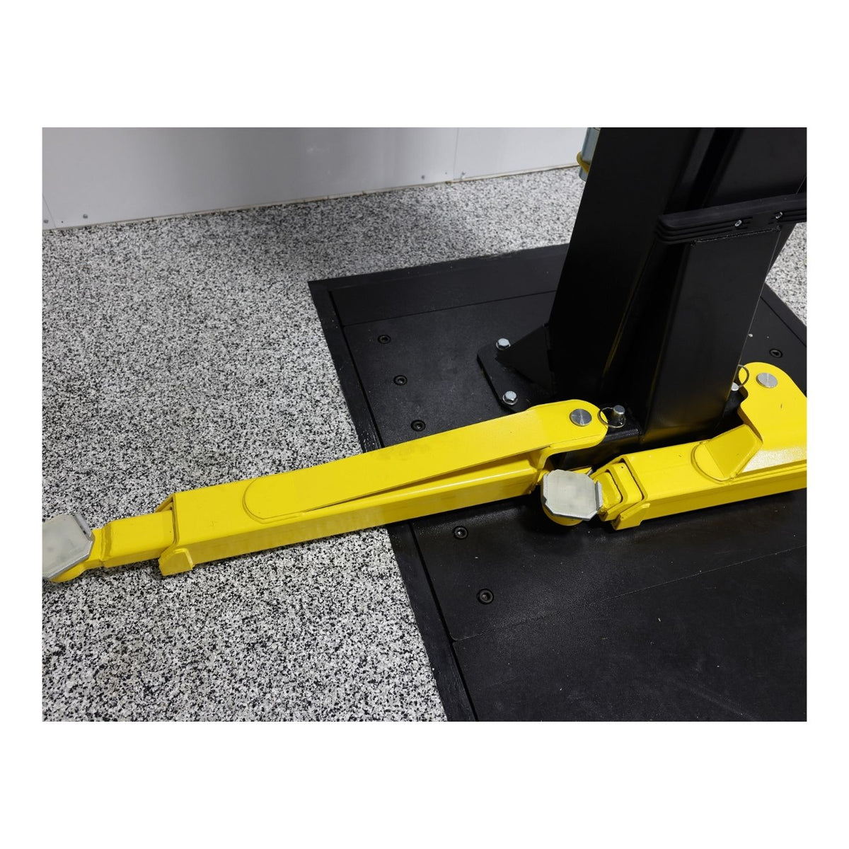 Challenger 10K Versymmetric® 2-Post Lift #CL10AV3, AlamoEquipment.com