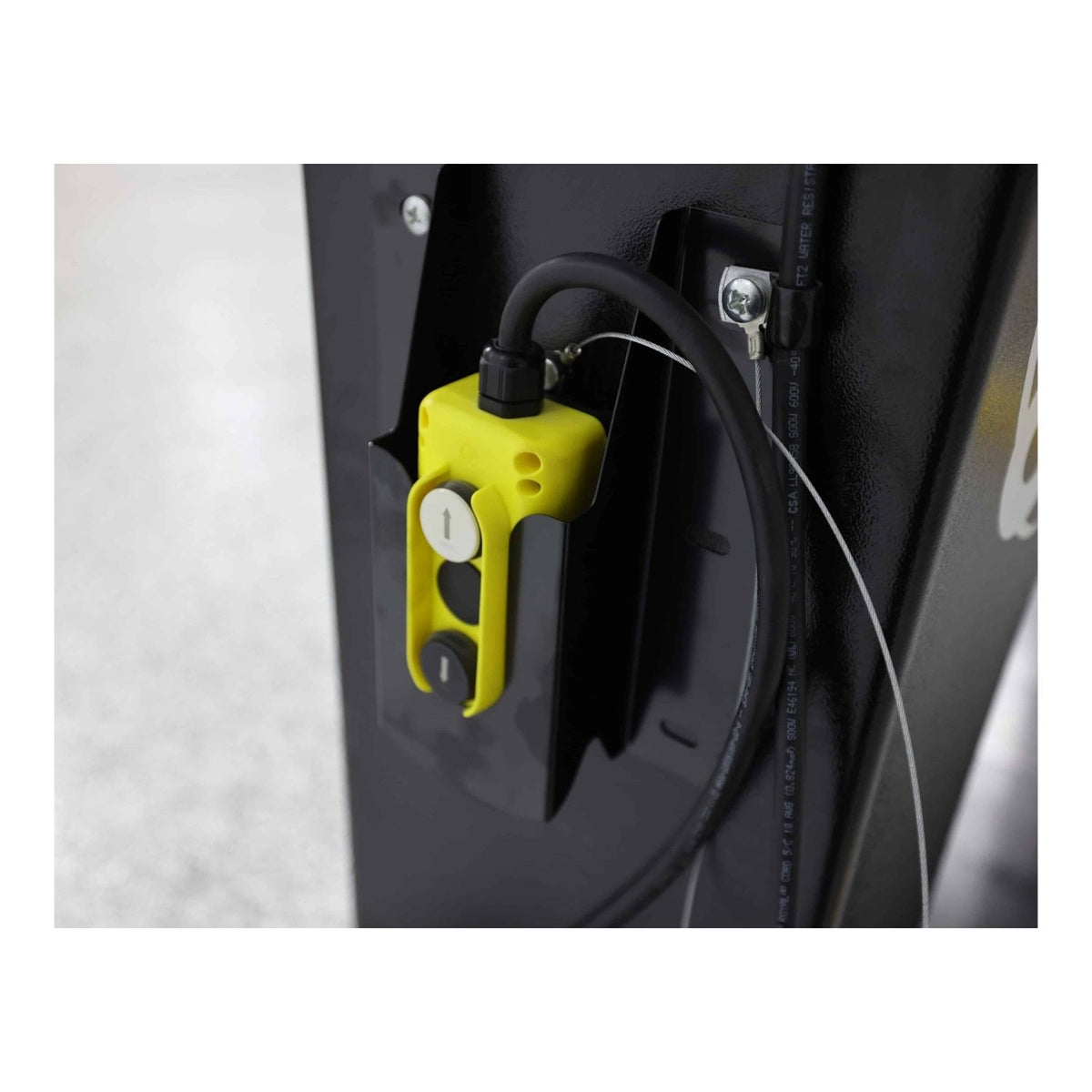 Challenger 10K Versymmetric® 2-Post Lift #CL10AV3, AlamoEquipment.com
