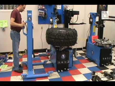 Atlas Portable Centered Pneumatic Wheel Lift #ATEATTC-AEZWL, AlamoEquipment.com